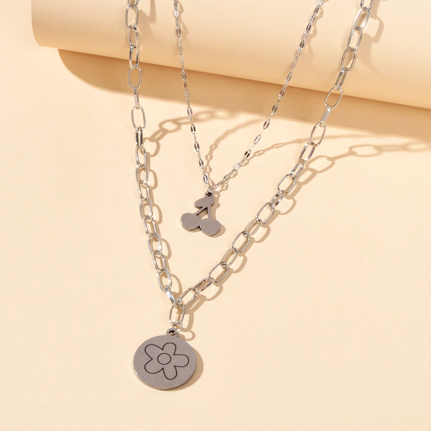 2 pcs Good Quality Jewellery Silver Stainless Steel Cherry Flower Round Necklace