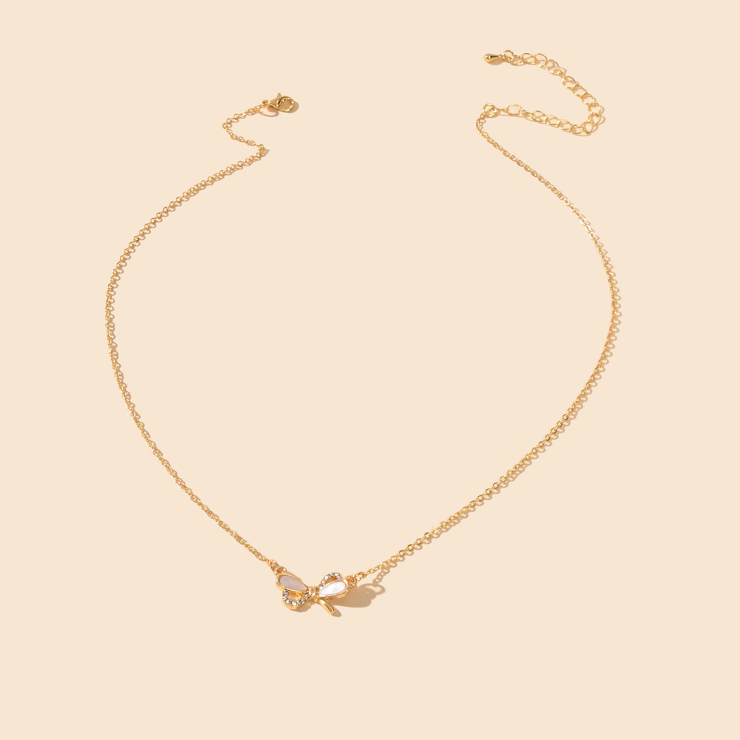 Elegant Gold Chain Rhinestone Decor Butterfly Pendant Necklace for Party Wedding