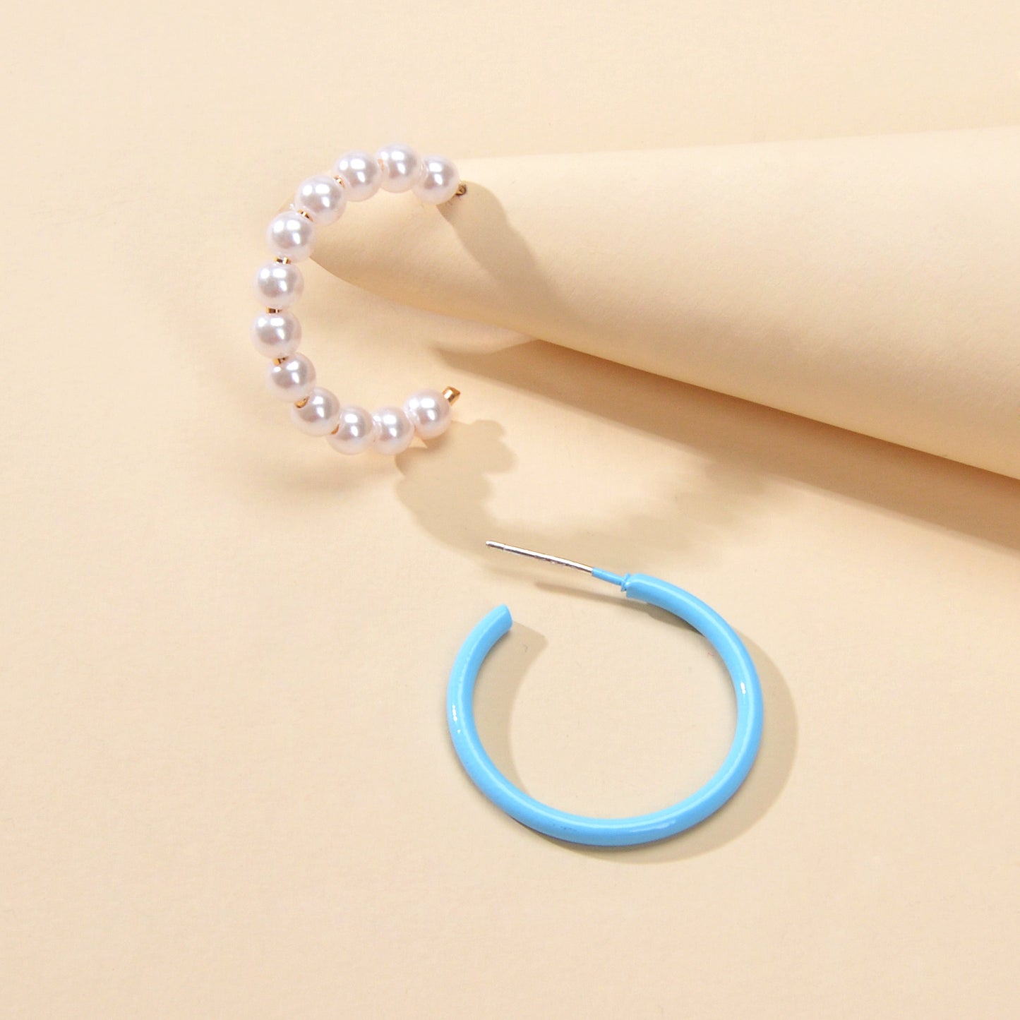 Blue Circle Pearl Asymmetric Trendy Hoop Earrings Women Party Designer Jewellery