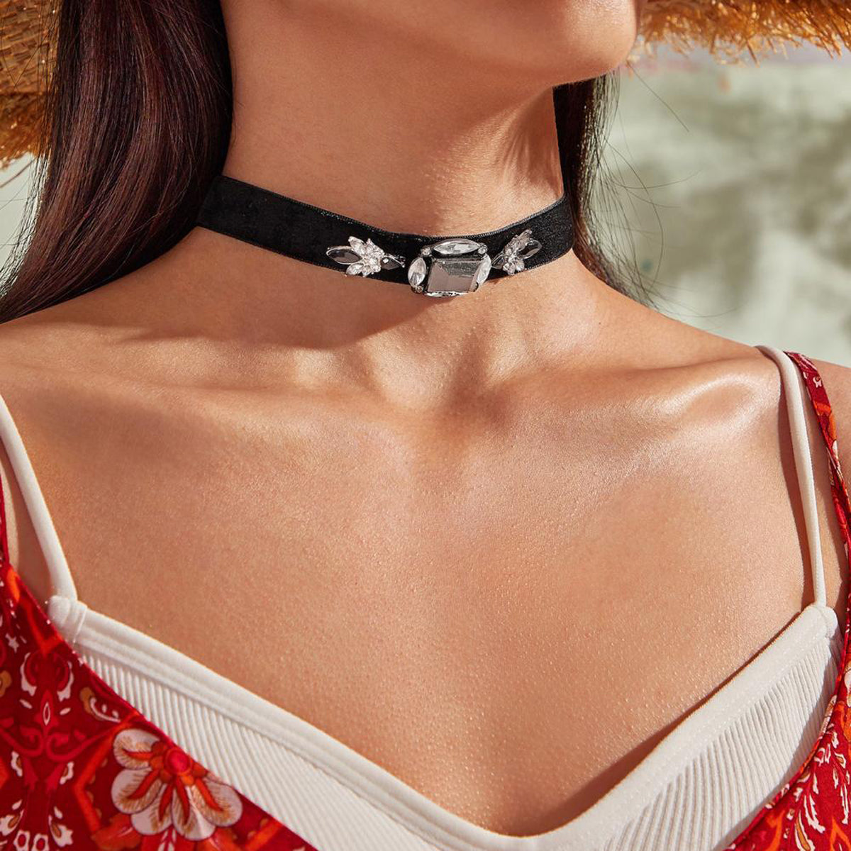 Retro Jewellery 90s Rhinestone Black Velvet Short Tattoo Choker Grunge Necklace