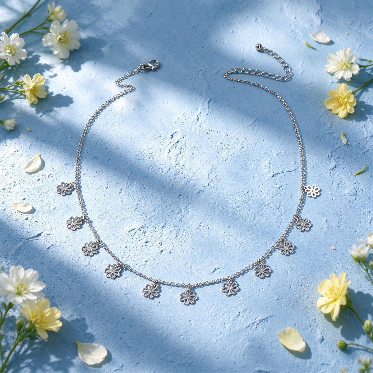 Elegant Gold Silver Hollow Flower Pendant Necklace Party Banquet Jewellery Gift