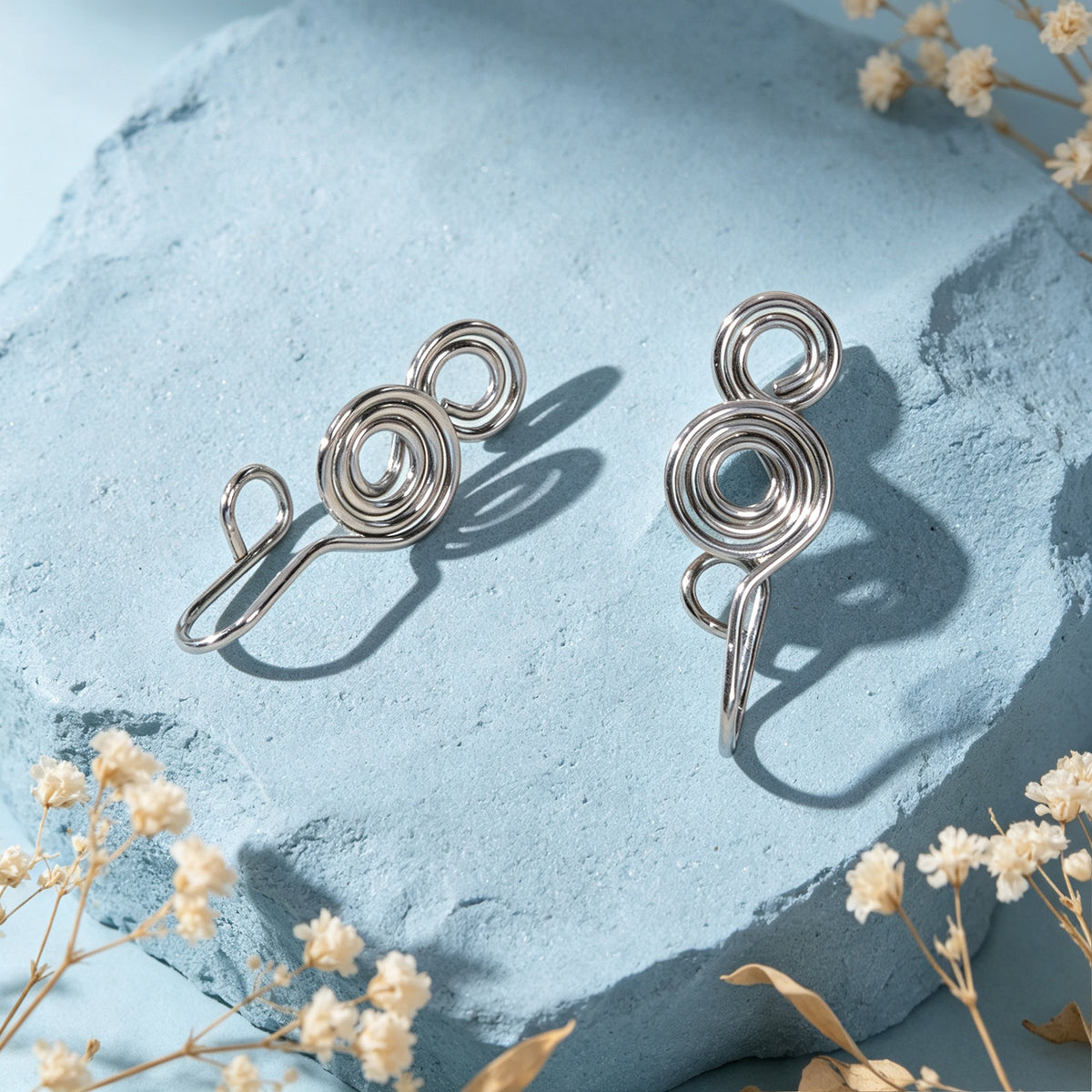 2pcs Silver Spiral Ear Cuff Women No Piercing Delicate Circle Cartilage Earrings