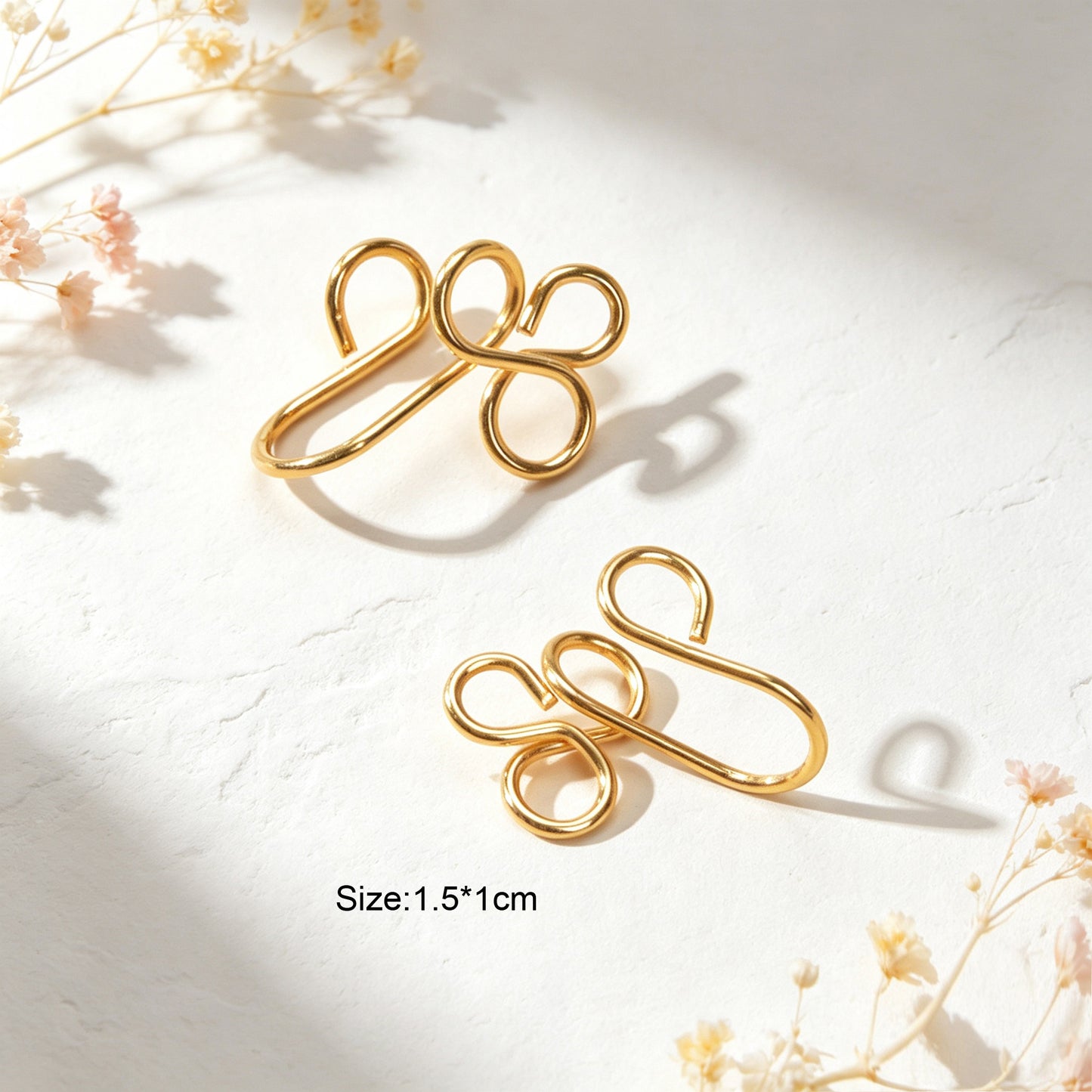 2pcs Simple Dainty Ear Cuff No Piercing Gold Lucky Four Leaf Cartilage Ear Clips