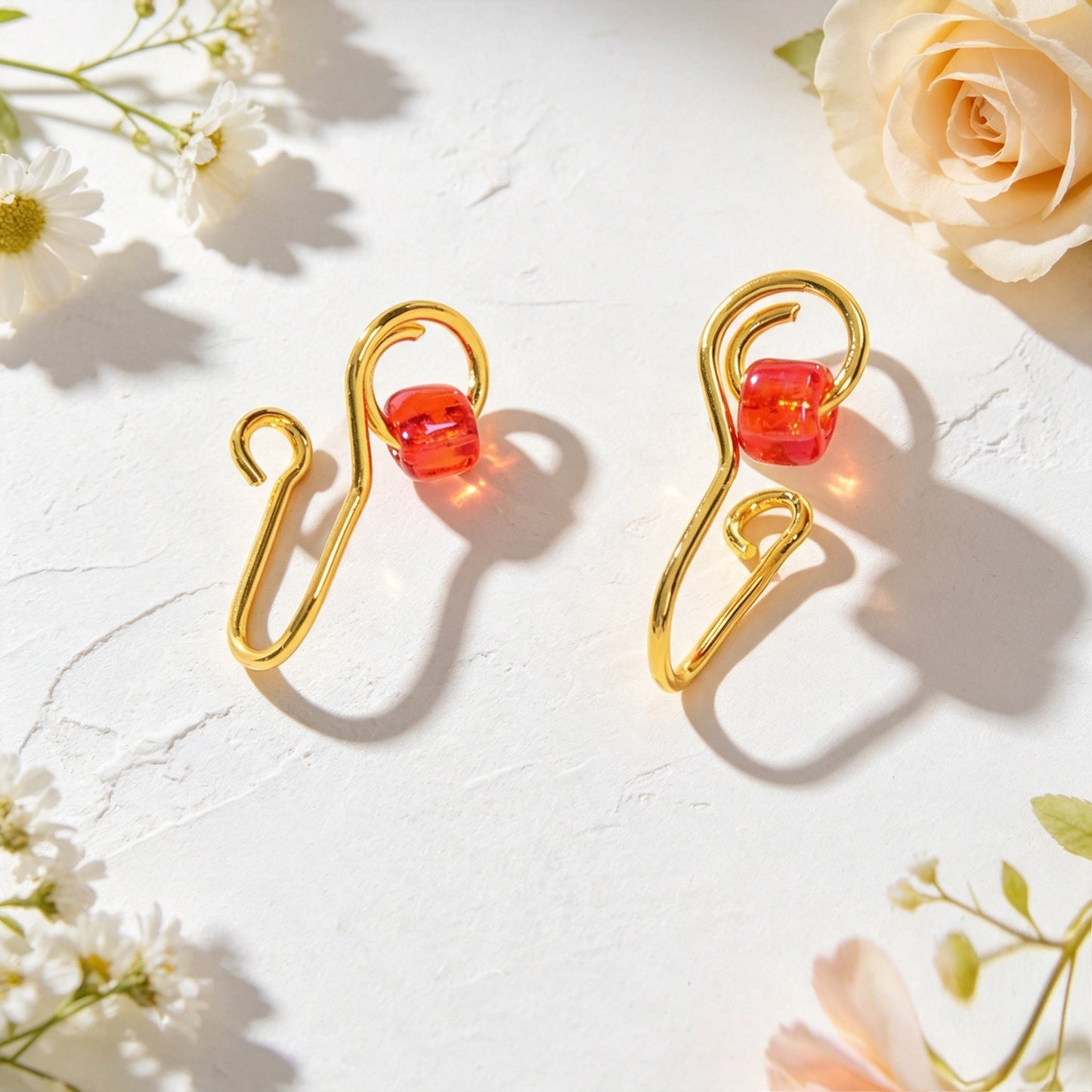2pcs Summer Beach Vacation Red Bead Ear Cuffs No Piercing Gold Minimal Ear Clips