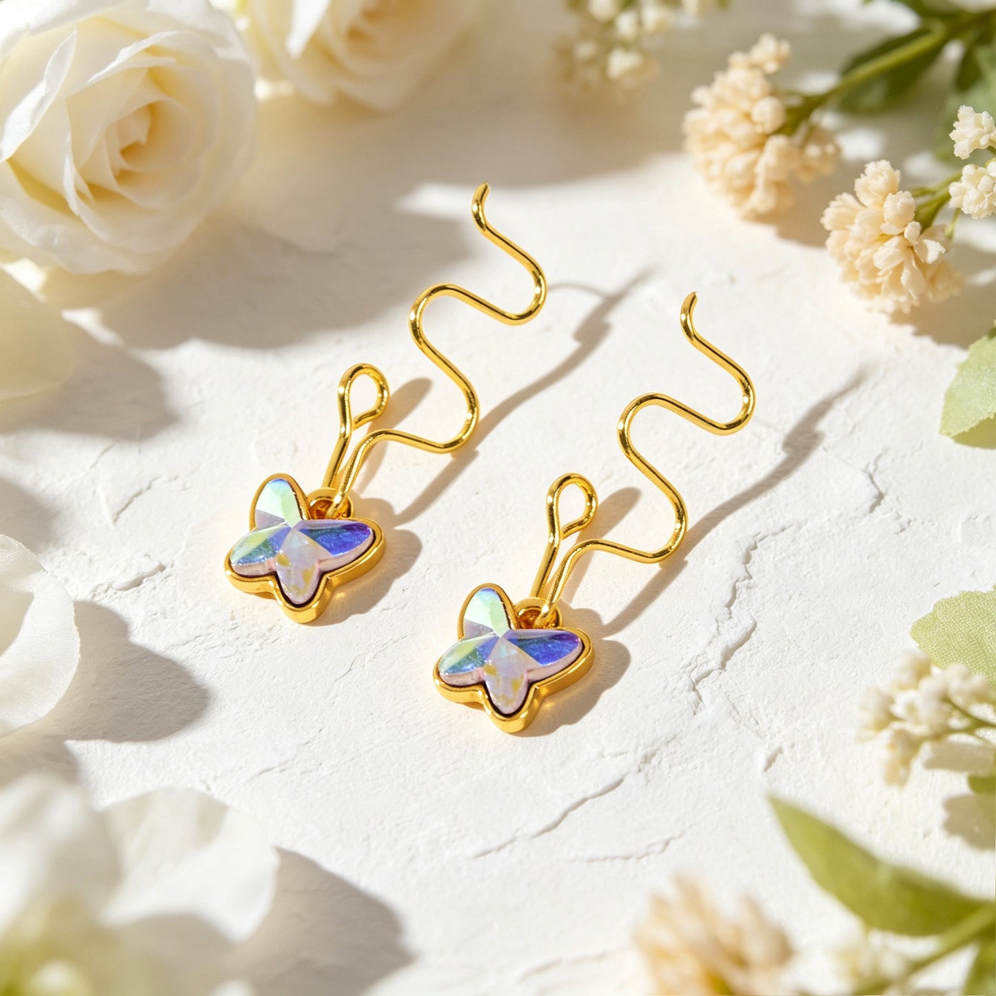 Gradient Butterfly Ear Cuffs No Piercing Gold Wavy Wire Non-Pierced Ear Clips