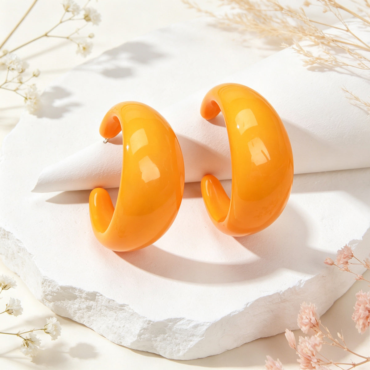 Fashion Round Yellow White Resin Hoop Earrings Circle C Shape Acrylic Cuff Stud