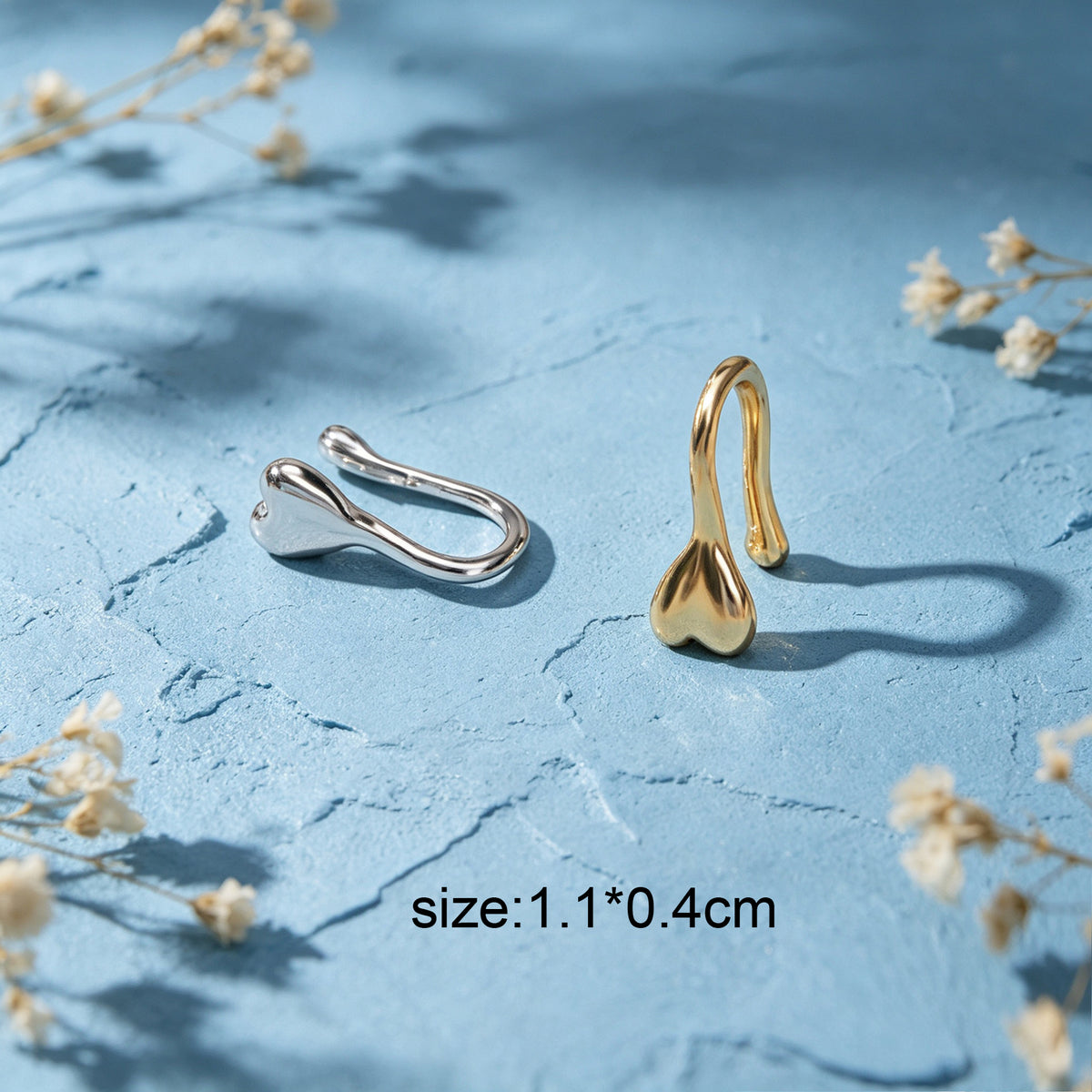 2pcs Tiny Cute Heart Clip On Earrings Non Pierced Ear Cuff Women Fashion Jewelry