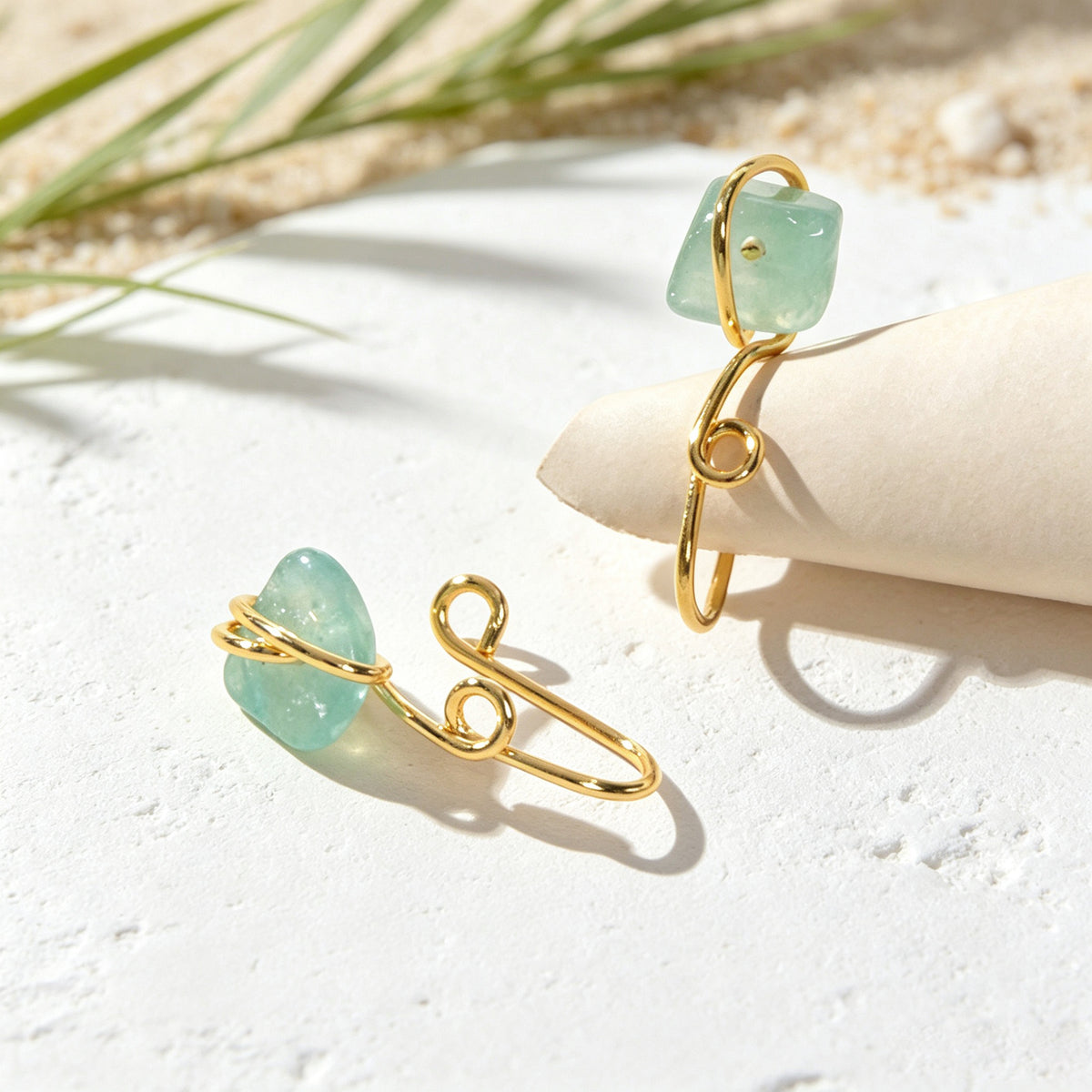 2pcs Gold Faux Gemstones Decor Ear Cuff No Piercing Simple Beach Cartilage Clips