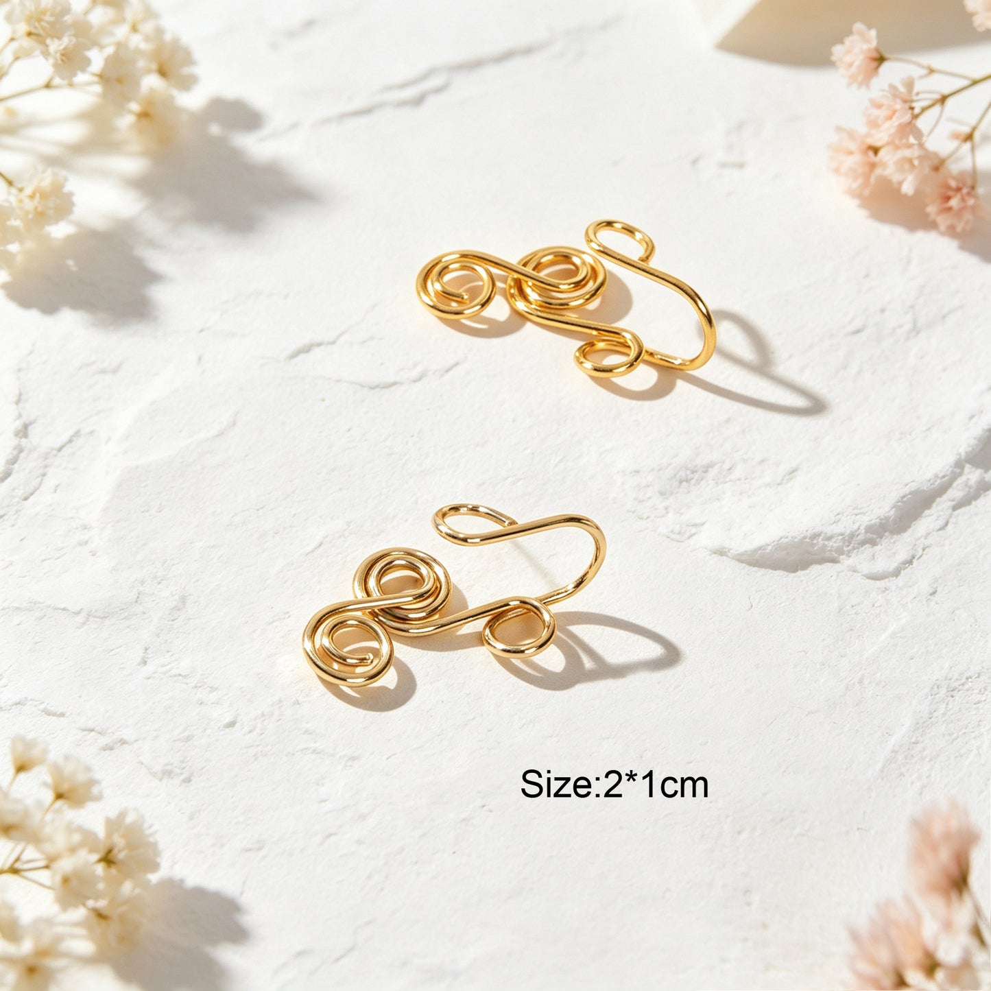 2pcs Gold Ear Cuff Clip‑on Earrings No Piercing Swirl Wire Design Retro Jewelry