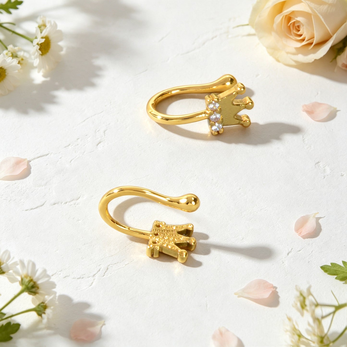 2pcs Mini Cartilage Jewelry Rhinestone Crown Ear Cuff Gold Non-Pierced Ear Clips