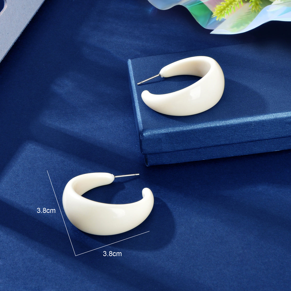 Fashion Round Yellow White Resin Hoop Earrings Circle C Shape Acrylic Cuff Stud