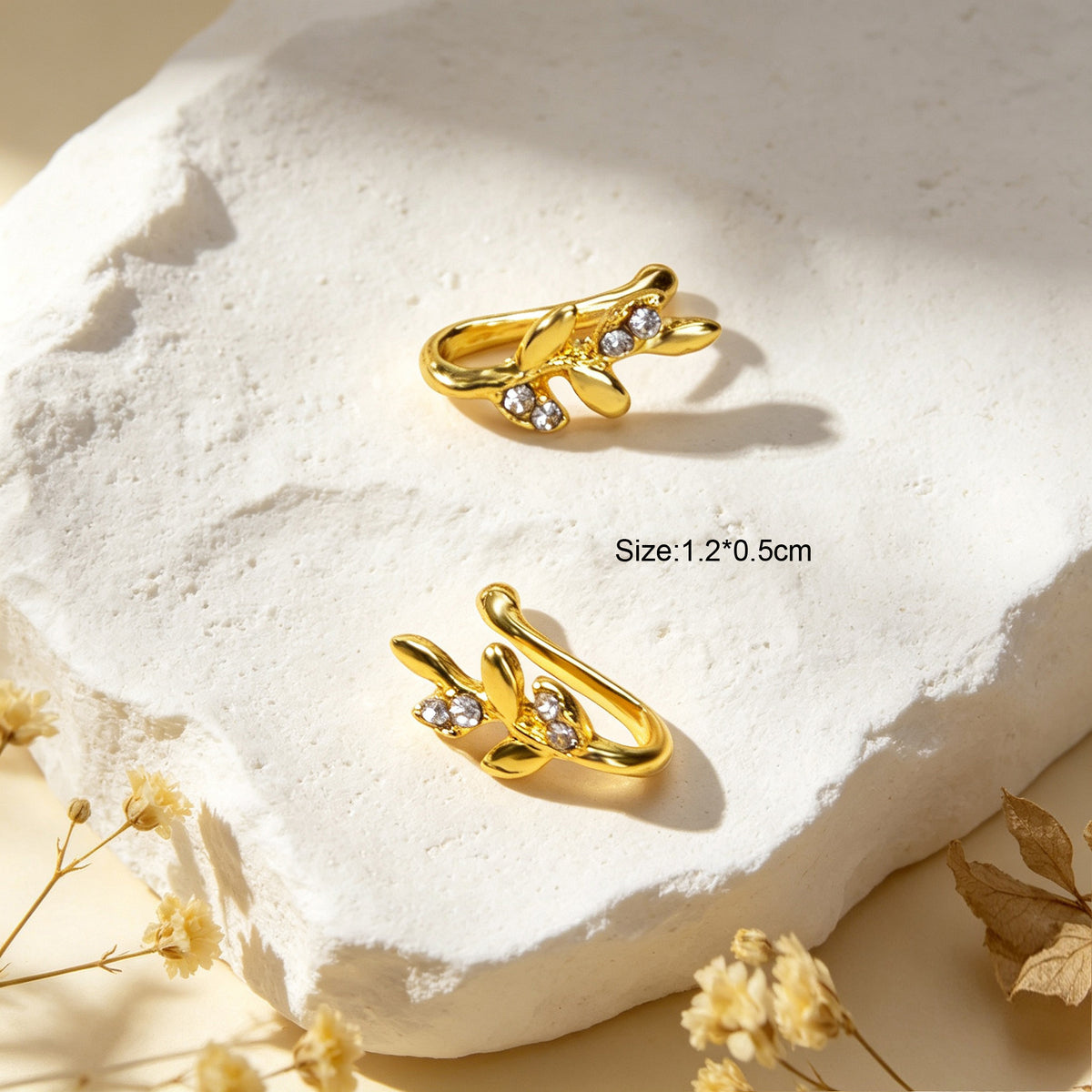 2pcs Gold Wheat Leaf Ear Cuff Women No Piercing Crystal Cartilage Clip Jewelry