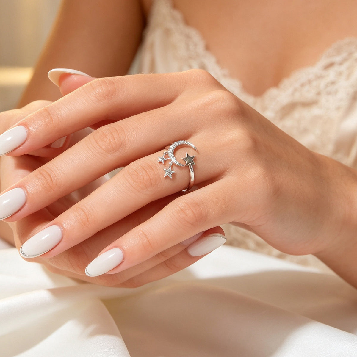 Glitter Rhinestone Silver Star Moon Finger Ring Engagement Wedding Jewelry Gift
