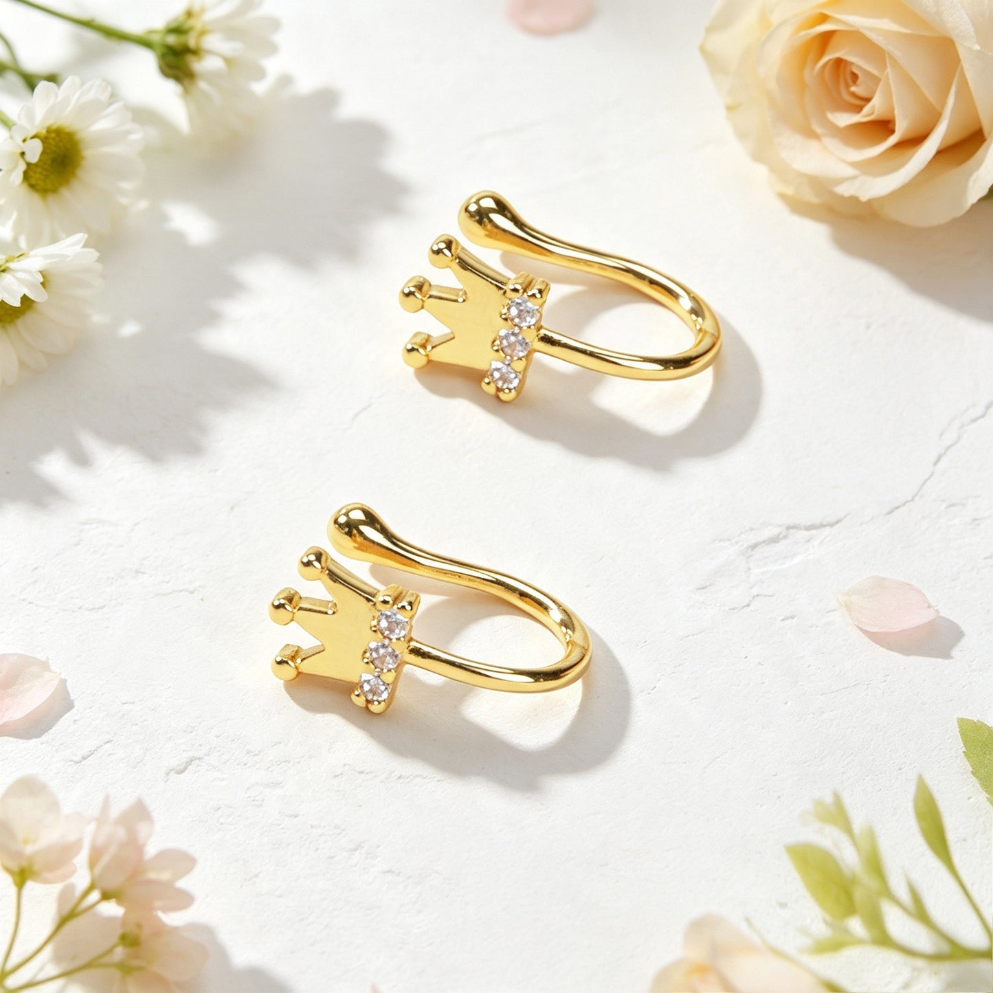 2pcs Mini Cartilage Jewelry Rhinestone Crown Ear Cuff Gold Non-Pierced Ear Clips