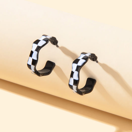 Unique 90s Vintage C Shaped Grid Black White Checkerboard Huggie Hoop Earrings
