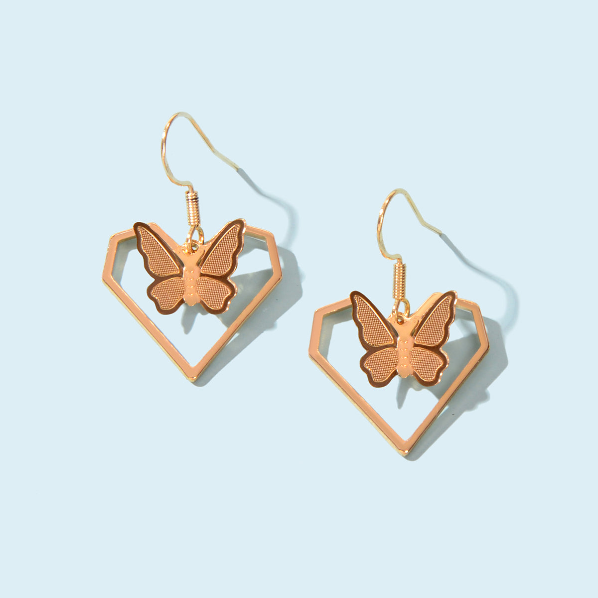 Delicate Female Jewelry Gold Heart Stereoscopic Butterfly Charm Dangle Earrings