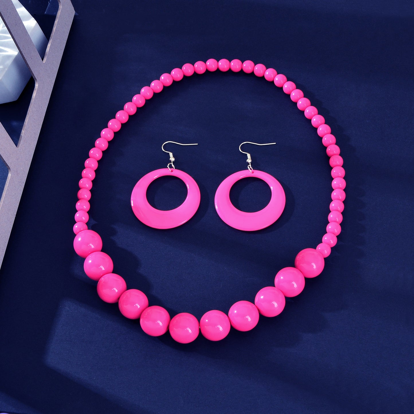 Bohemian Vacation Eye-catching Jewelry set Beads Collar Chunky Necklace and Circle Dangle Earrings Exaggerated Jewelry Set