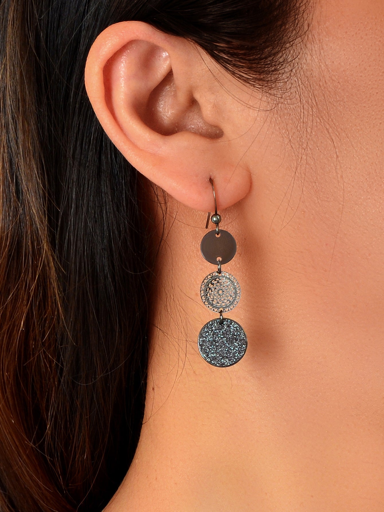 Chic Triple Round Disc Pendants Earrings Stylish Dangling Ear Jewelry Girls Gift