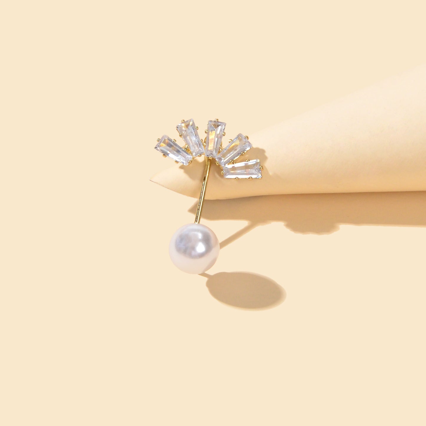 Graceful Retro Imitation Crystal Pearl Flower Brooch Pin Jewellery Accessories