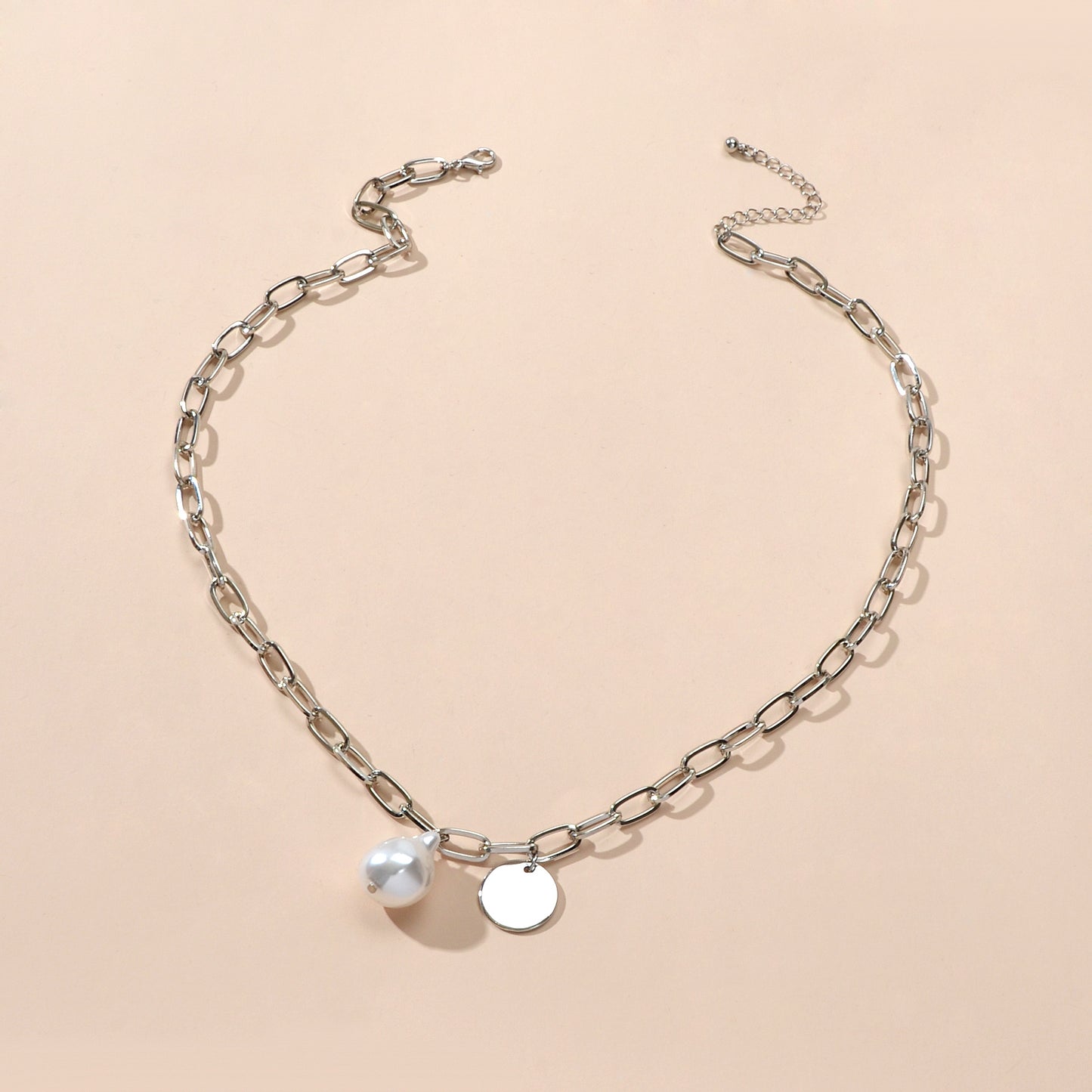Trendy Jewelry Silver Chain Pearl Disc Charm Necklace Party Decoration for Women