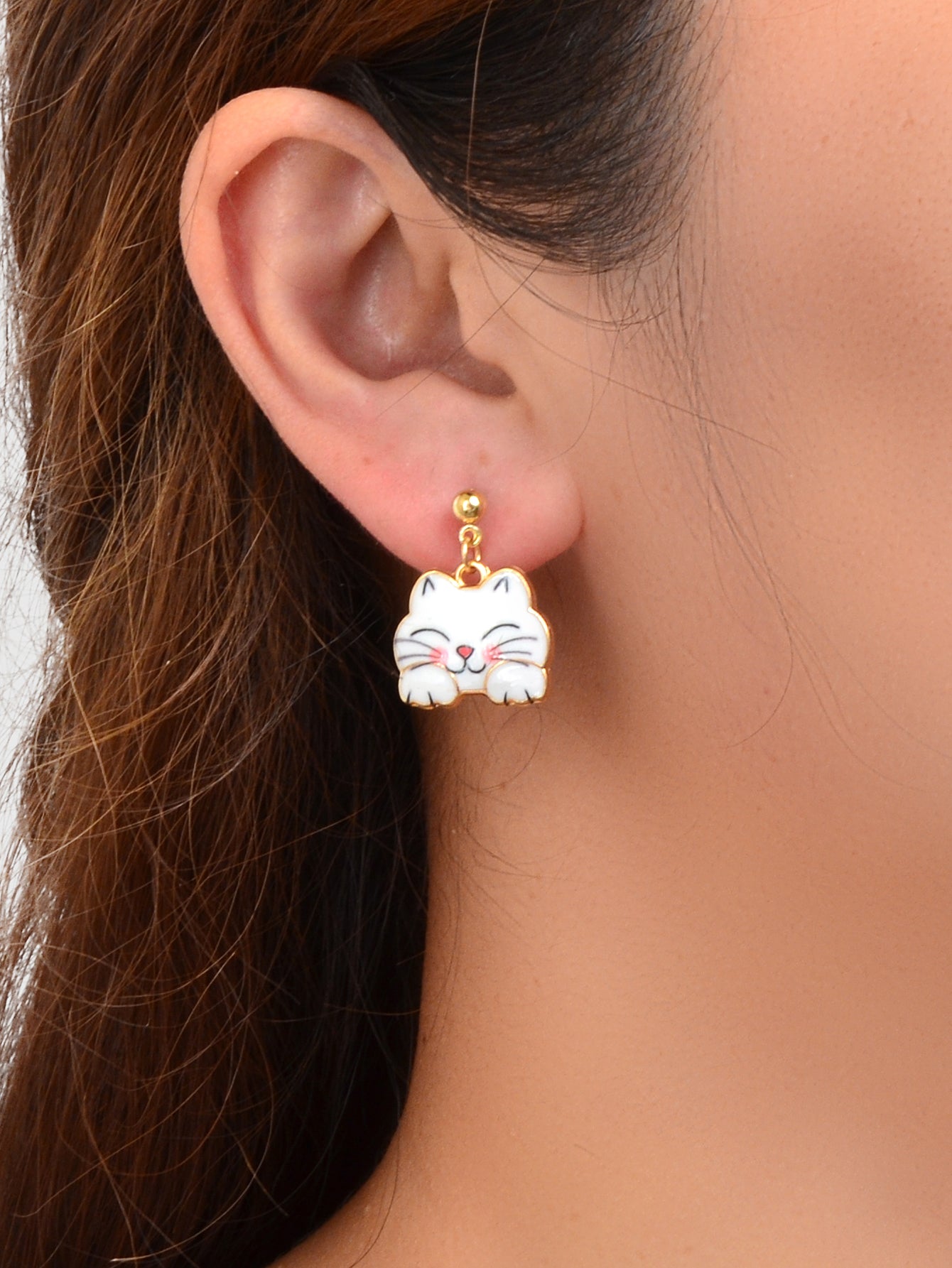 Lovely White Enamel Pet Animal Dangling Charm Earrings Girls Dainty Cat Jewelry