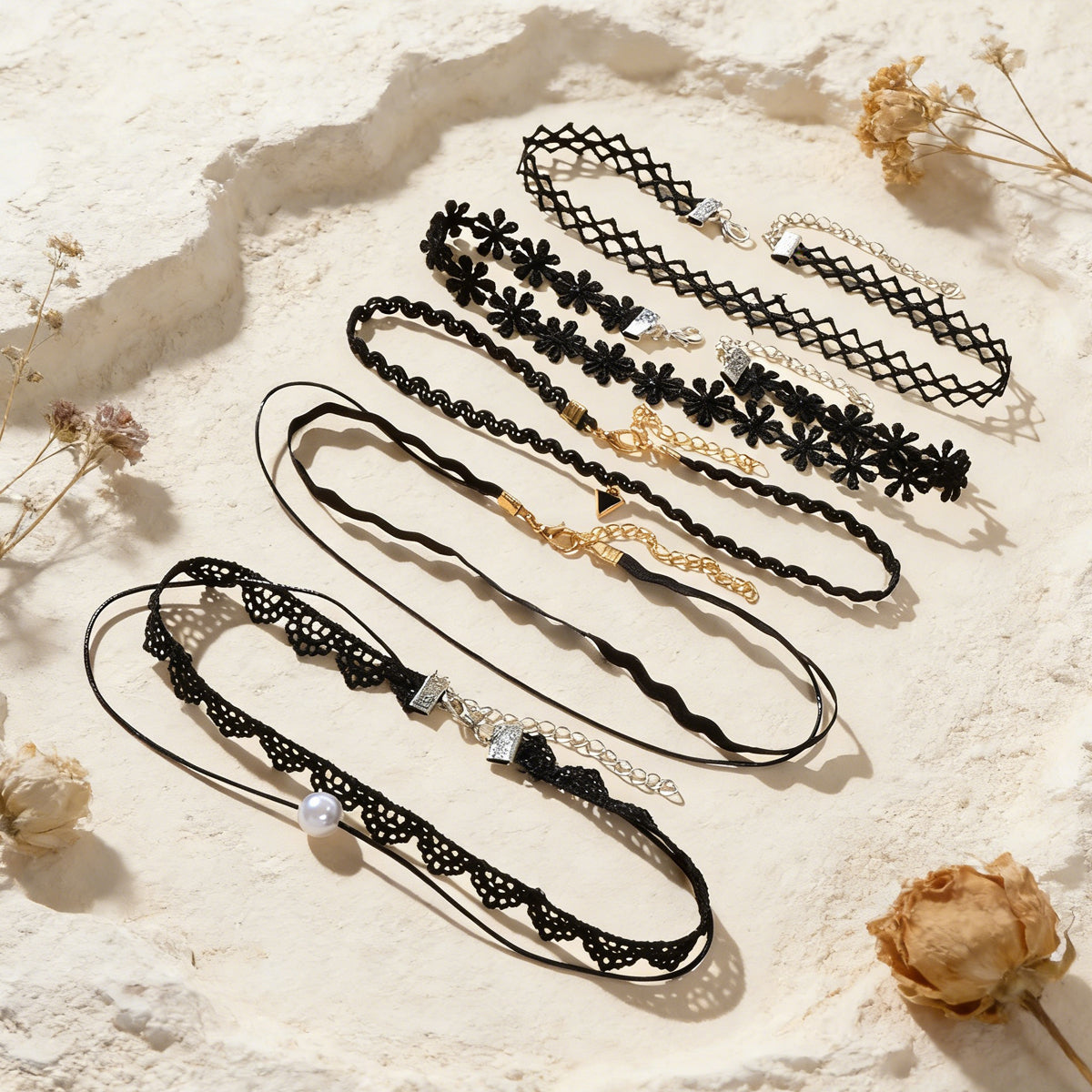 Black Elastic 5pcs Lace Flower Triangle Charm Boho Gothic 90s Tattoo Choker Gift