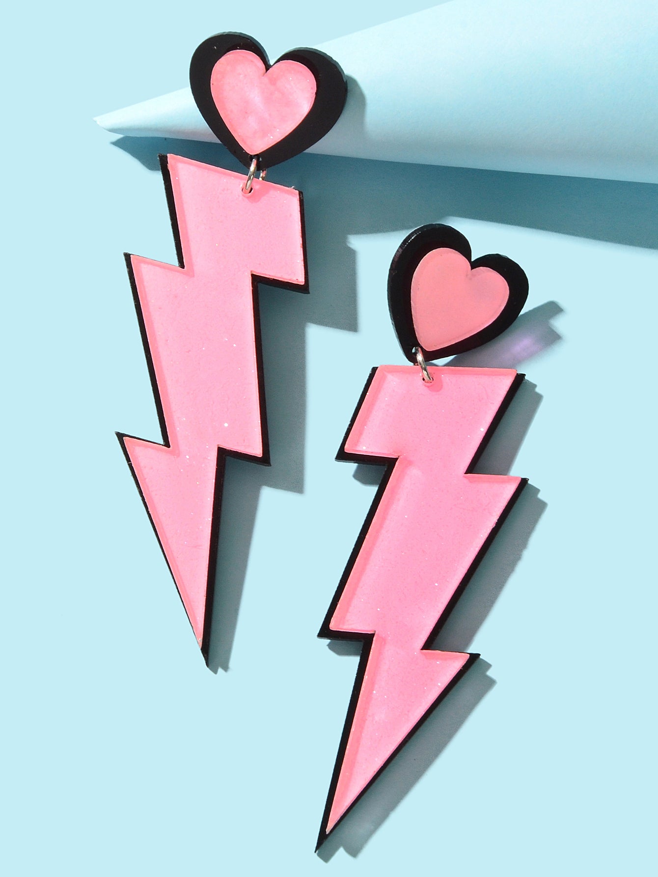 Y2K Sweet Pink Acrylic Heart Lightning Long Pendant Dangle Earrings for Dating