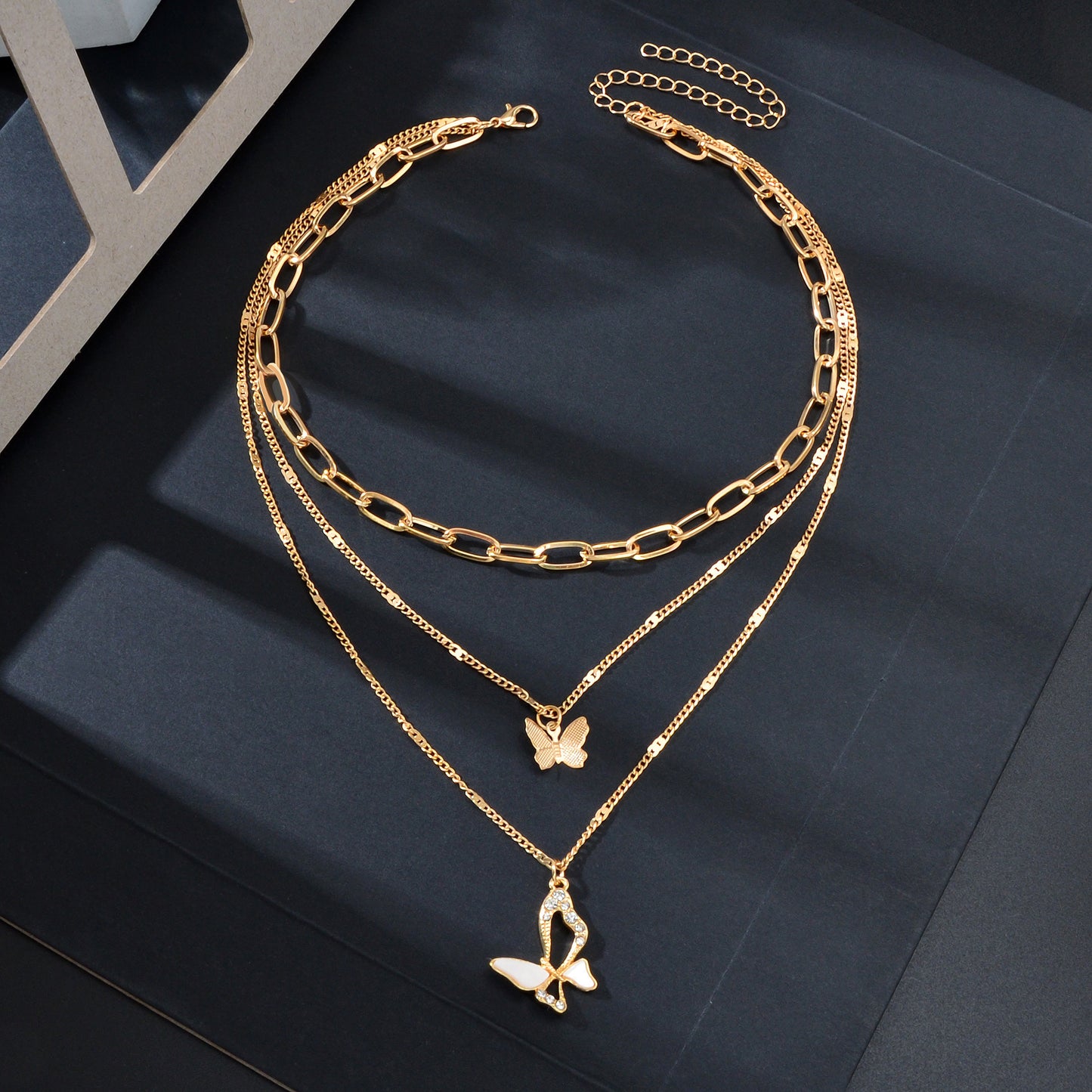 Elegant Golden Layered Chain Butterfly Pendant Necklace for Women Party Social gatherings Jewelry