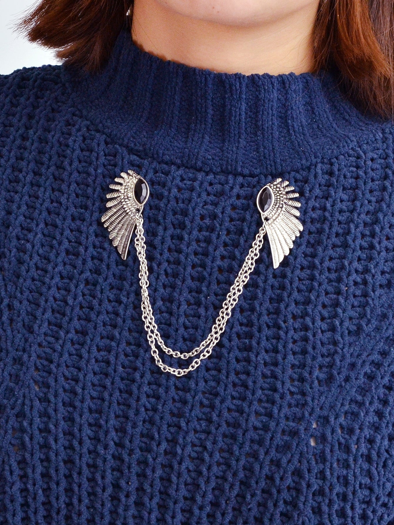 Wings Vintage Sweater Shawl Chain Clips Antique Cardigan Collar Holders Brooch