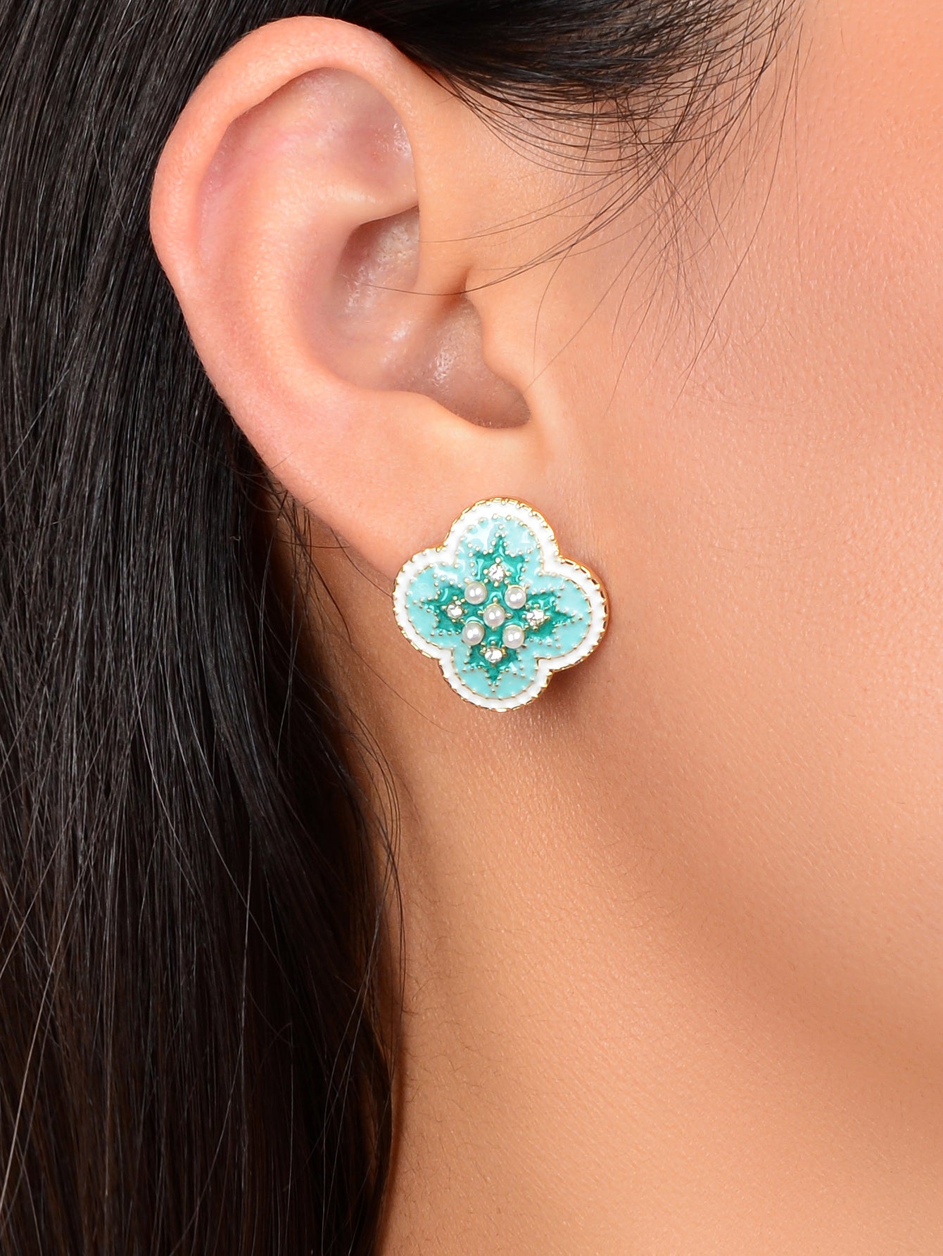 Exquisite Rhinestone and Pearl Decor Green Enamel Flower Stud Earrings for Women