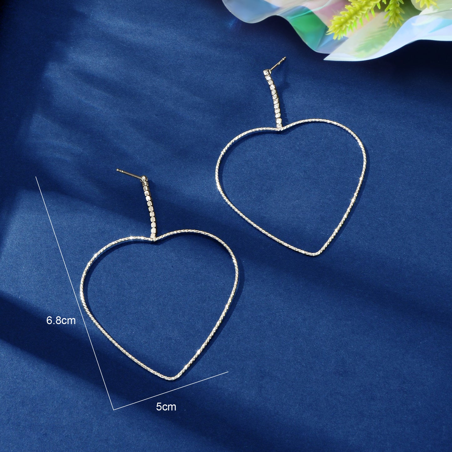 Trendy Rhinestone Decor Silvery Heart Dangle Earrings Women Party Daily Prom Jewelry