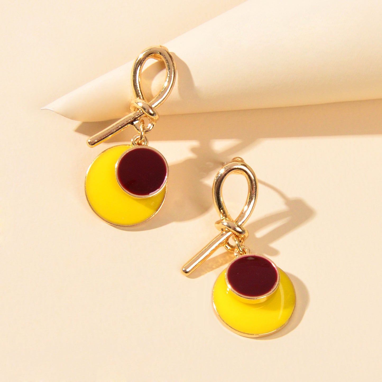 Yellow Enamel Round Dangle Geometric Earrings Y2k Style Sensitive Ears Studs