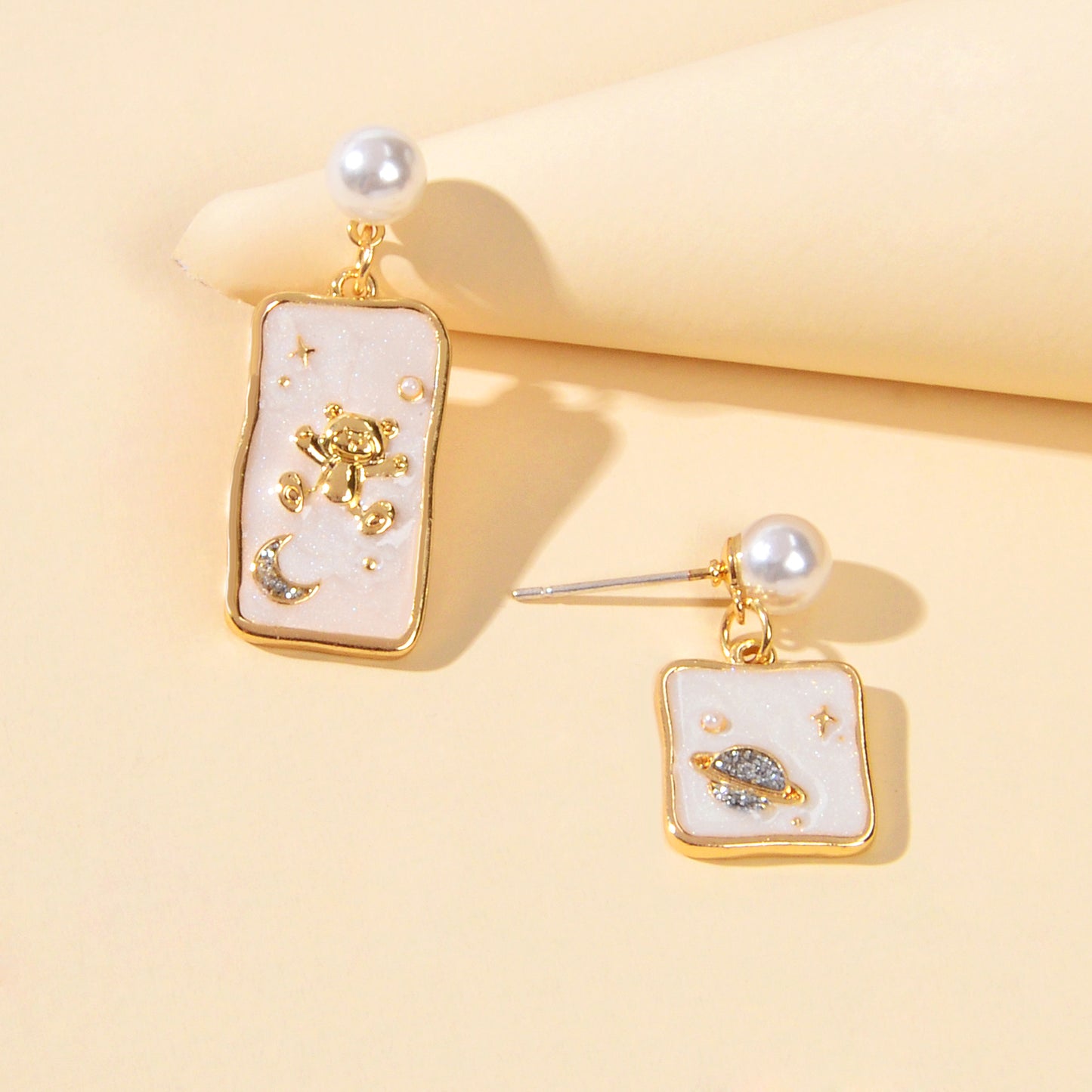 Funny Pearl White Enamel Bear Planet Star Pattern Square Asymmetric Earrings
