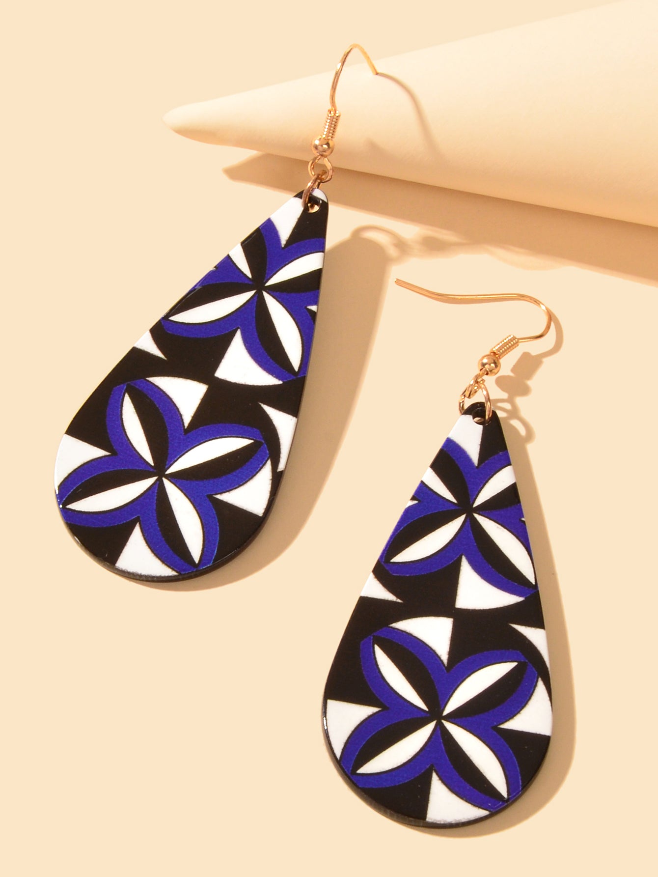 Geometric Pattern Acrylic Water Drop Statement Earrings Women Party Decoration