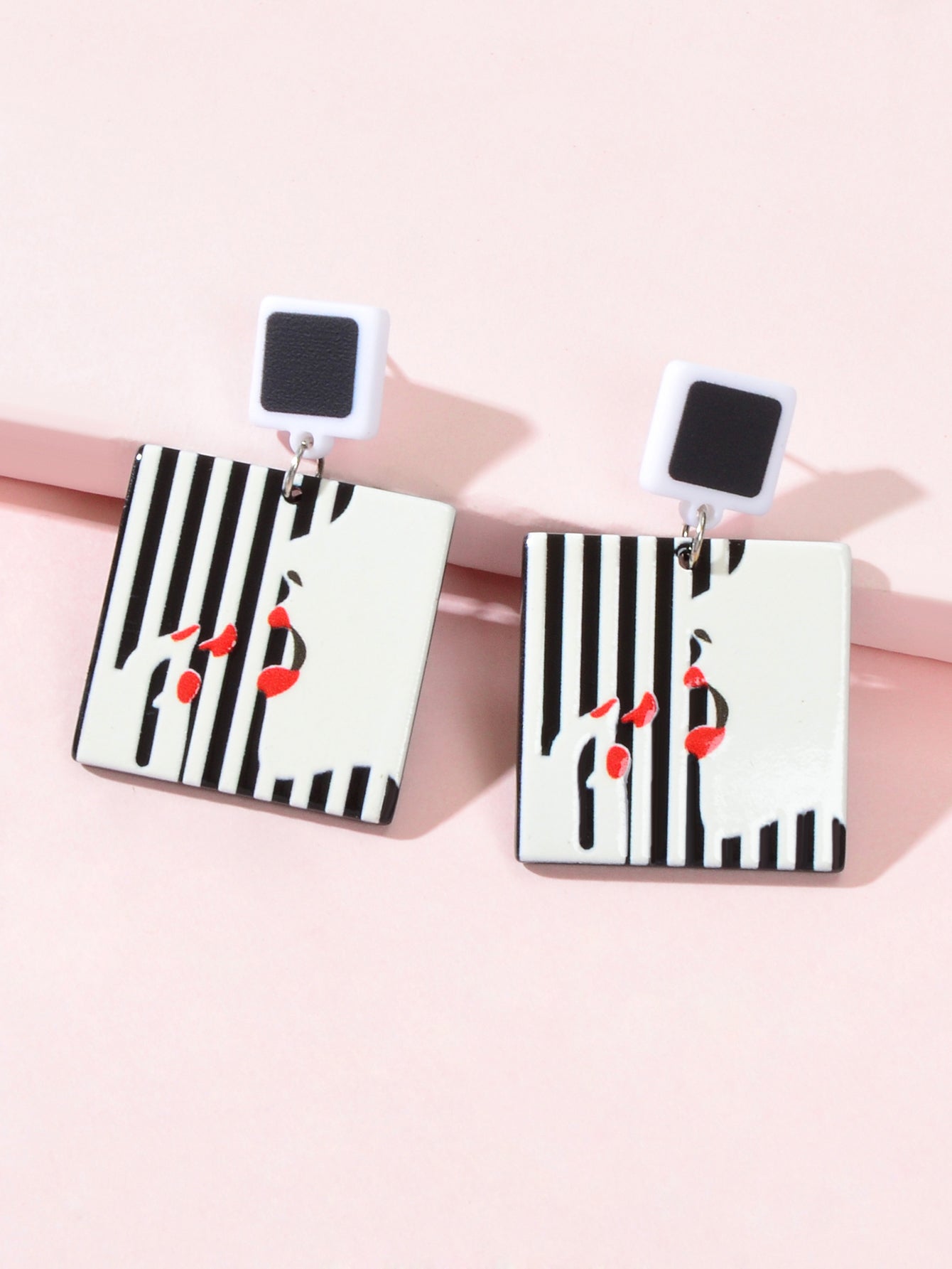 Women Red Lip Lipstick Pattern White Black Square Resin Dangle Pierced Earrings