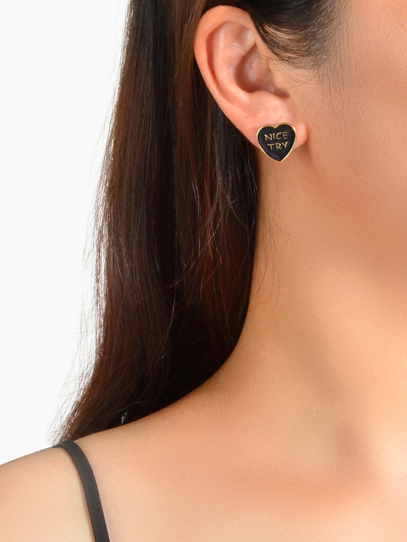 2pairs Retro Accessories Black Enamel Letters Heart Gold Round Stud Earrings Set