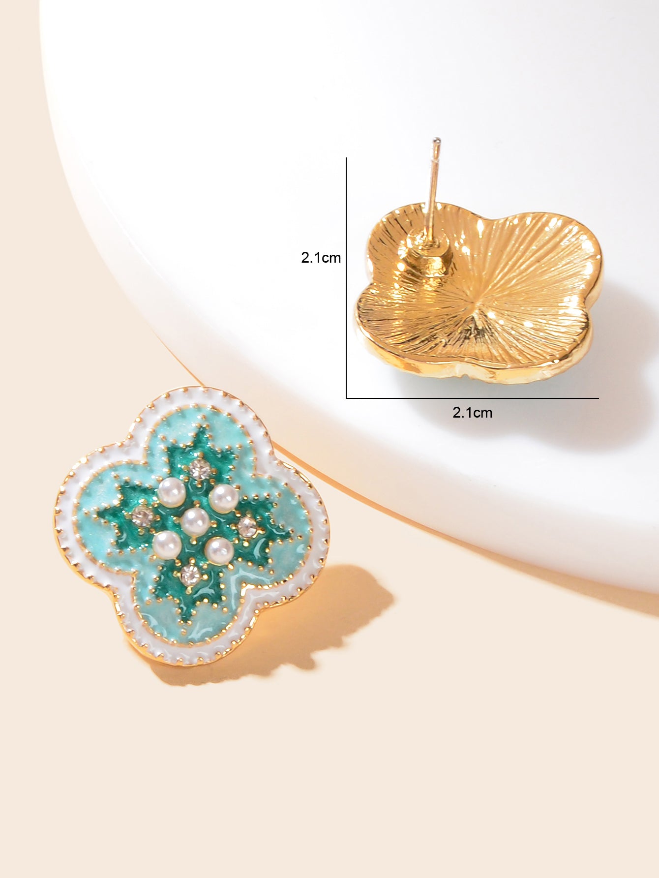 Exquisite Rhinestone and Pearl Decor Green Enamel Flower Stud Earrings for Women