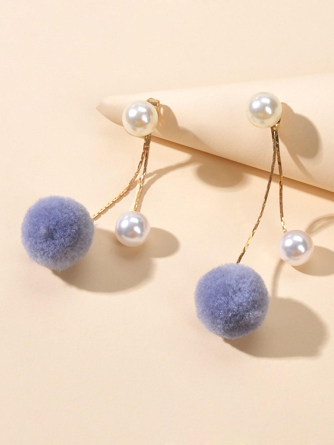 Retro Gold Chain Pearl Decor Ball Dangle Earrings Designer Jewellery Ear Jacket