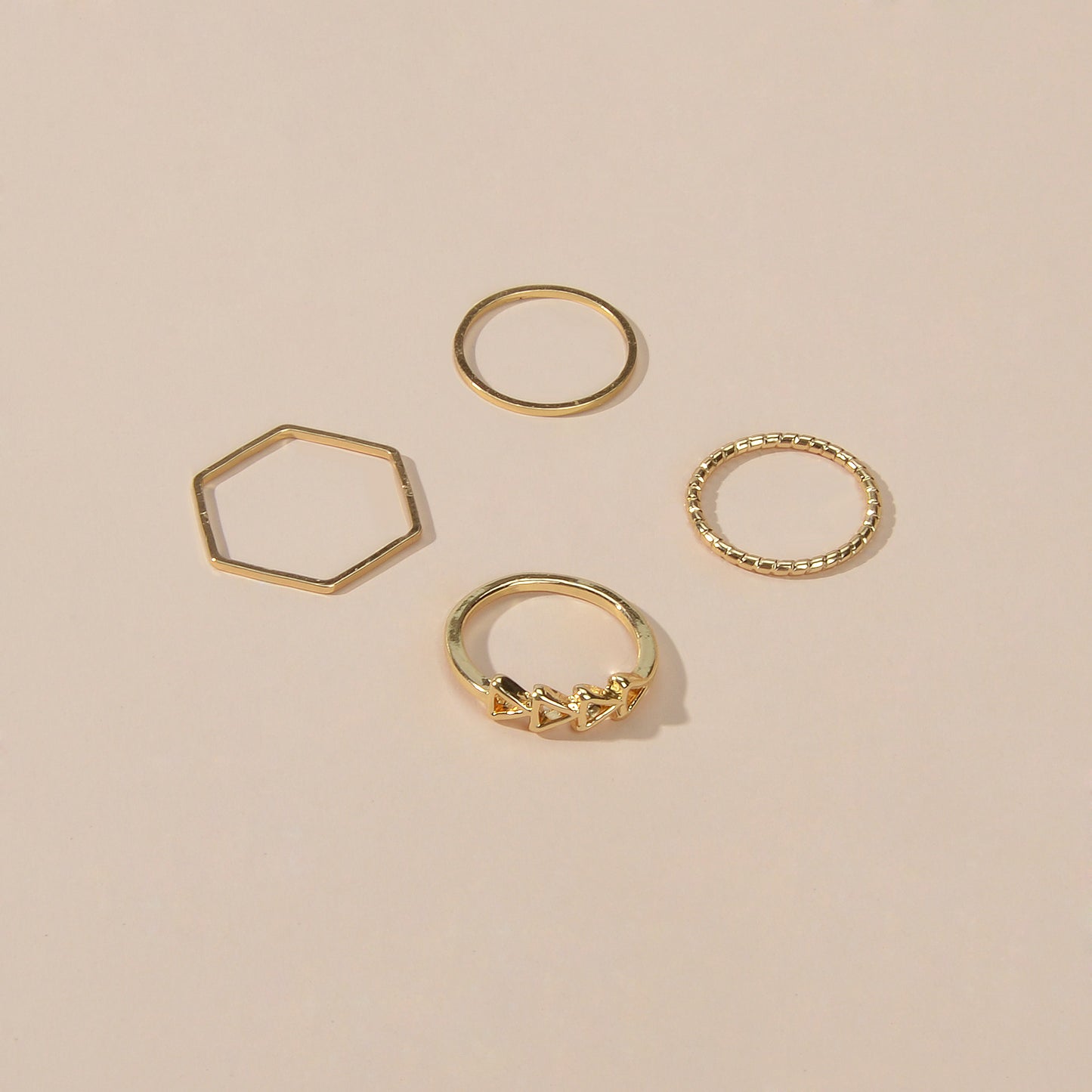 Multiple 4 pcs Metal Triangle Minimalist Knuckle Letter Midi Finger Rings Set