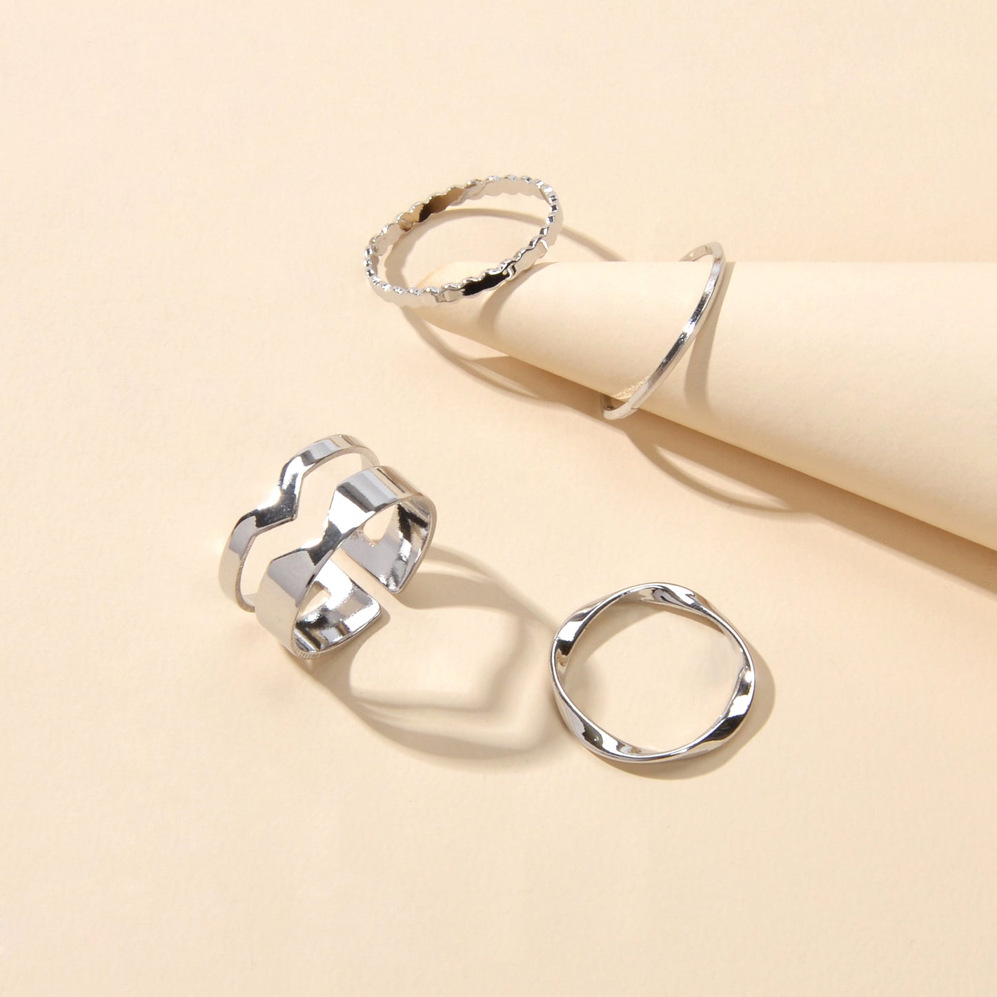 4 pcs Party Gold Silver Metal Geometric Multiple Stackable Midi Punk Finger Rings Set