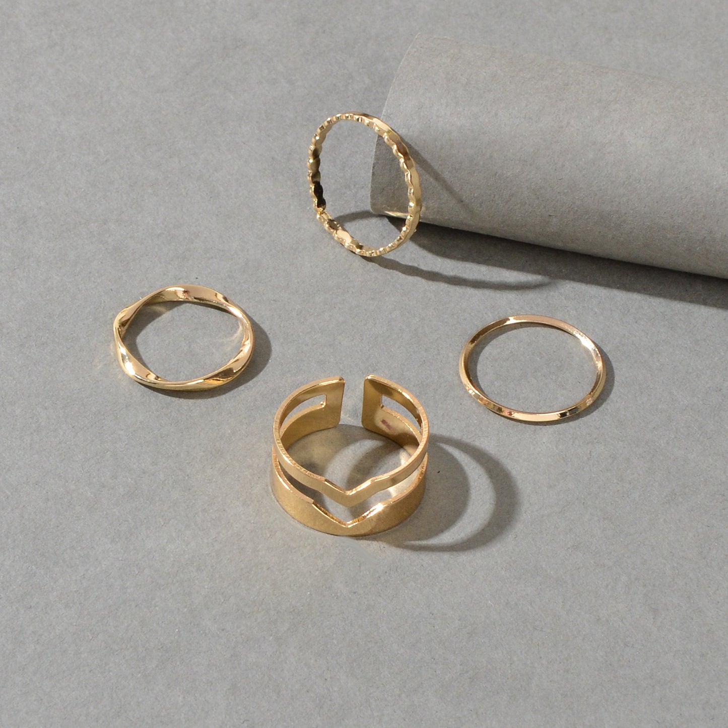 4 pcs Party Gold Silver Metal Geometric Multiple Stackable Midi Punk Finger Rings Set