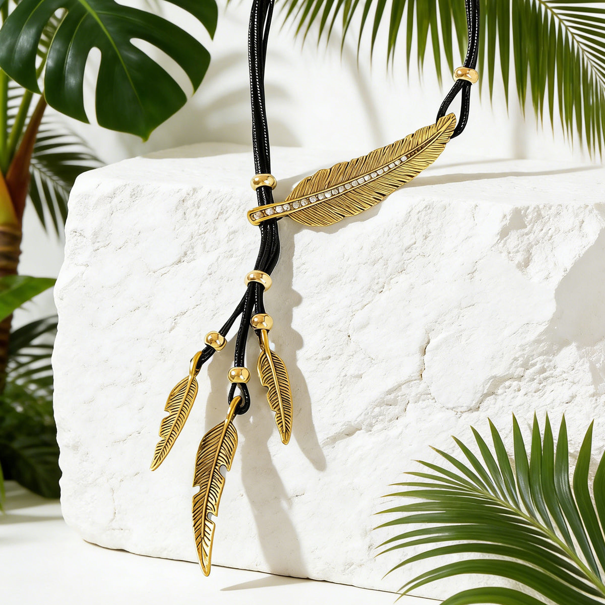 1pc Western Bohemian Black PU Rope Handmade Antique Silver gold Feather Pendant Necklace Women Holiday Jewelry