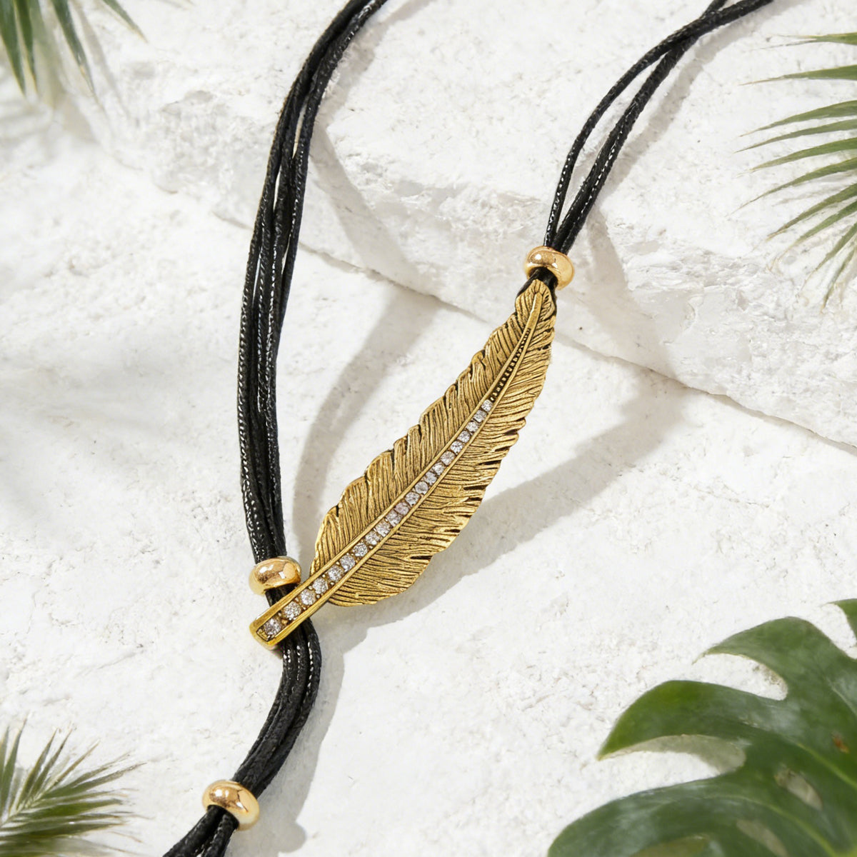 1pc Western Bohemian Black PU Rope Handmade Antique Silver gold Feather Pendant Necklace Women Holiday Jewelry