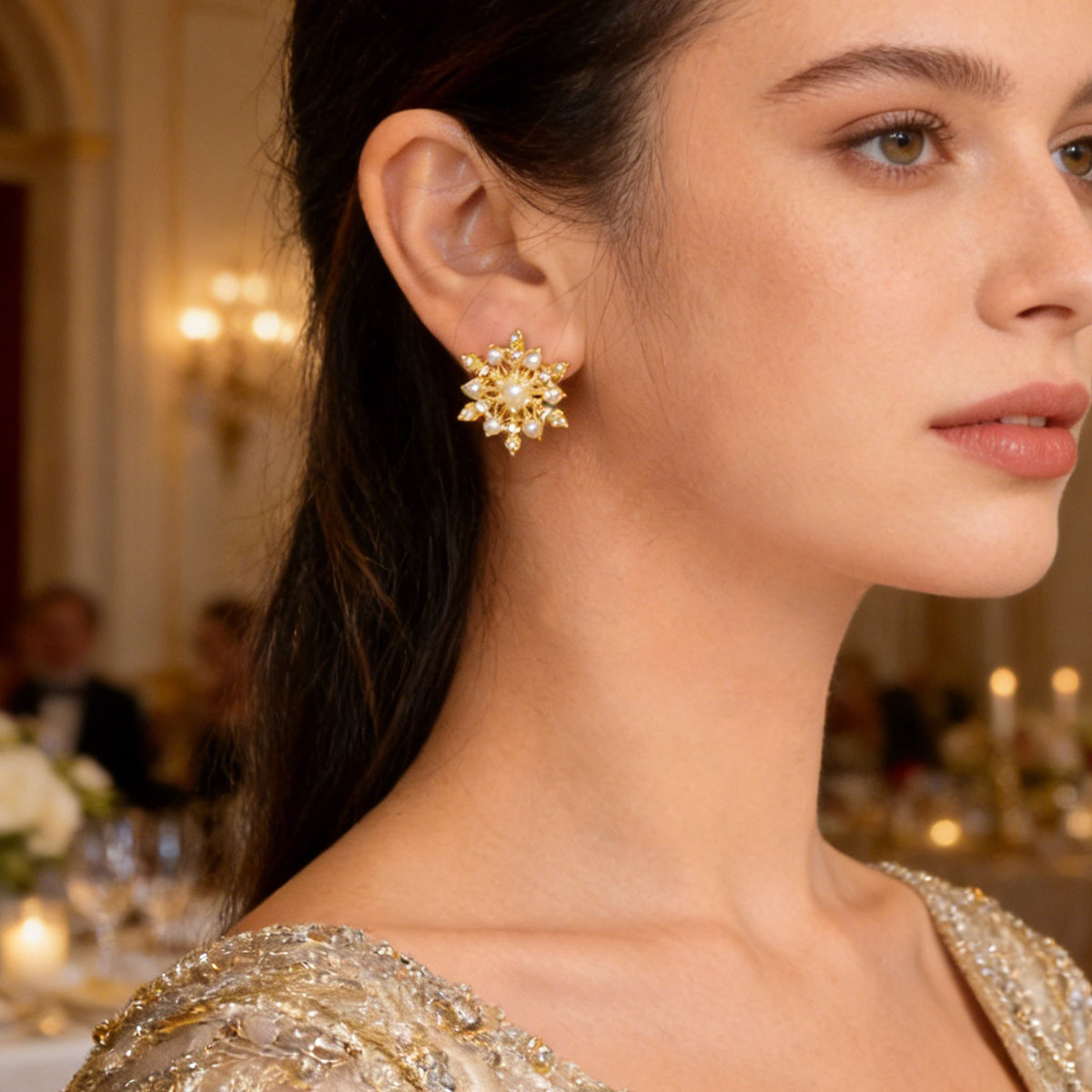 Pearl Rhinestone Gold Snowflake Stud Earrings Women Christmas Party Decoration