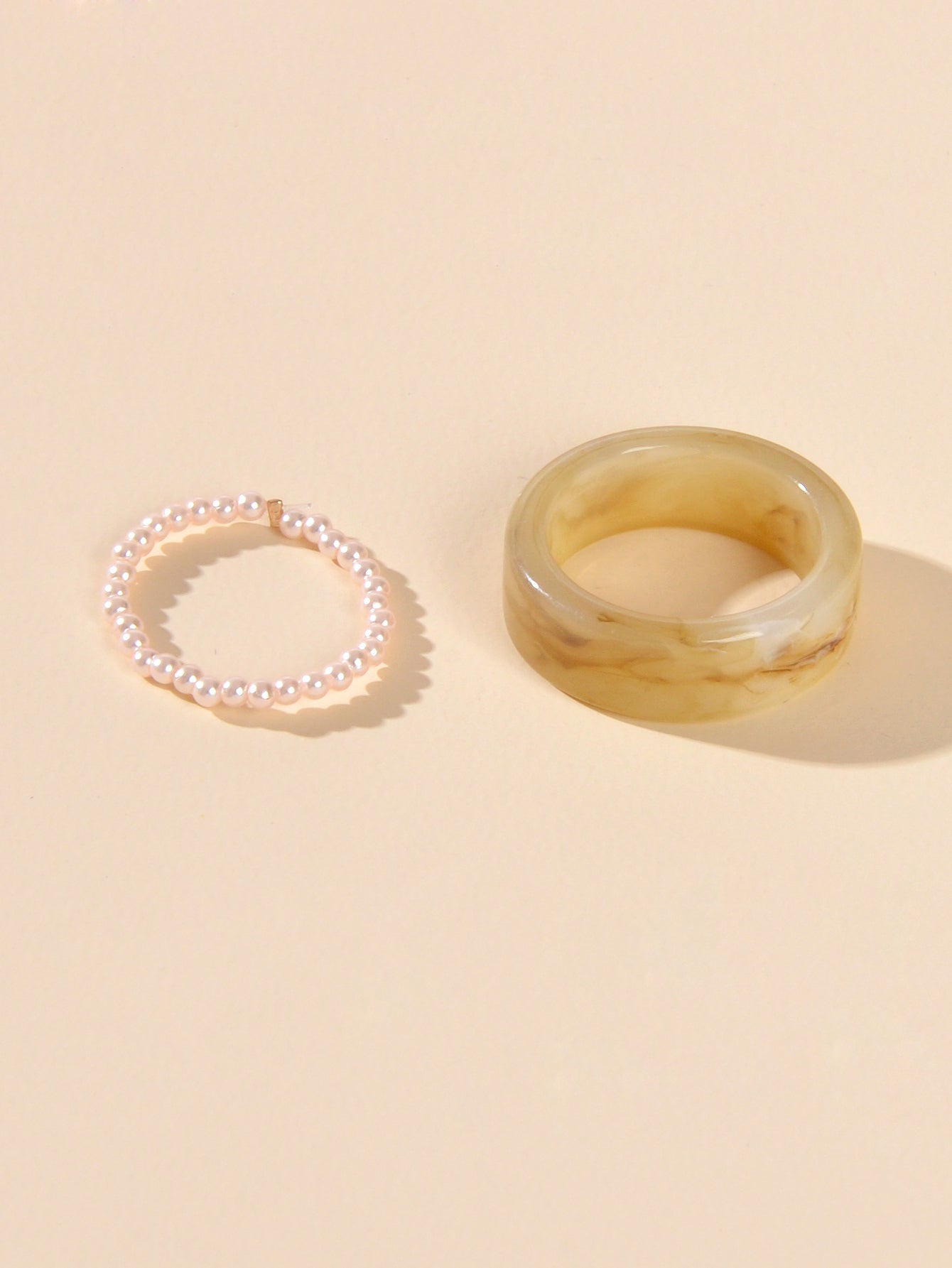 2pcs Pearl Elastic Resin Transparent Trendy Chunky Multiple Rings Bulk Pack Gift