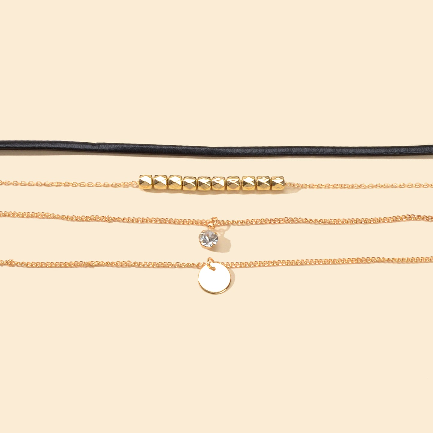Punk Style 4pcs 90s Black Pu Leather Choker Gold Chain Round Disc Charm Necklace
