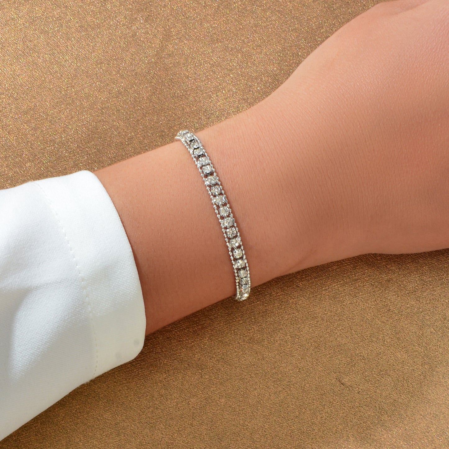 Gorgeous Anniversary Jewelry Rhinestone Decor Silvery Chain Bracelet for Women