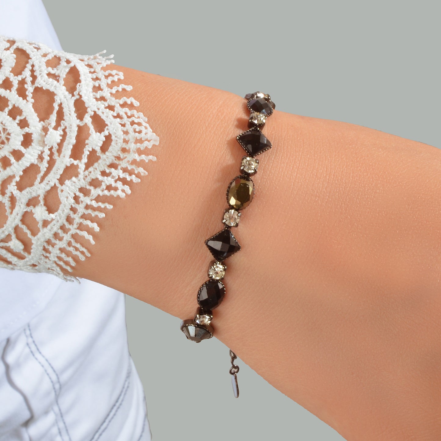 Vintage Court Rhinestone Round Rhombus Black Acrylic Beads Chain Retro Bracelets