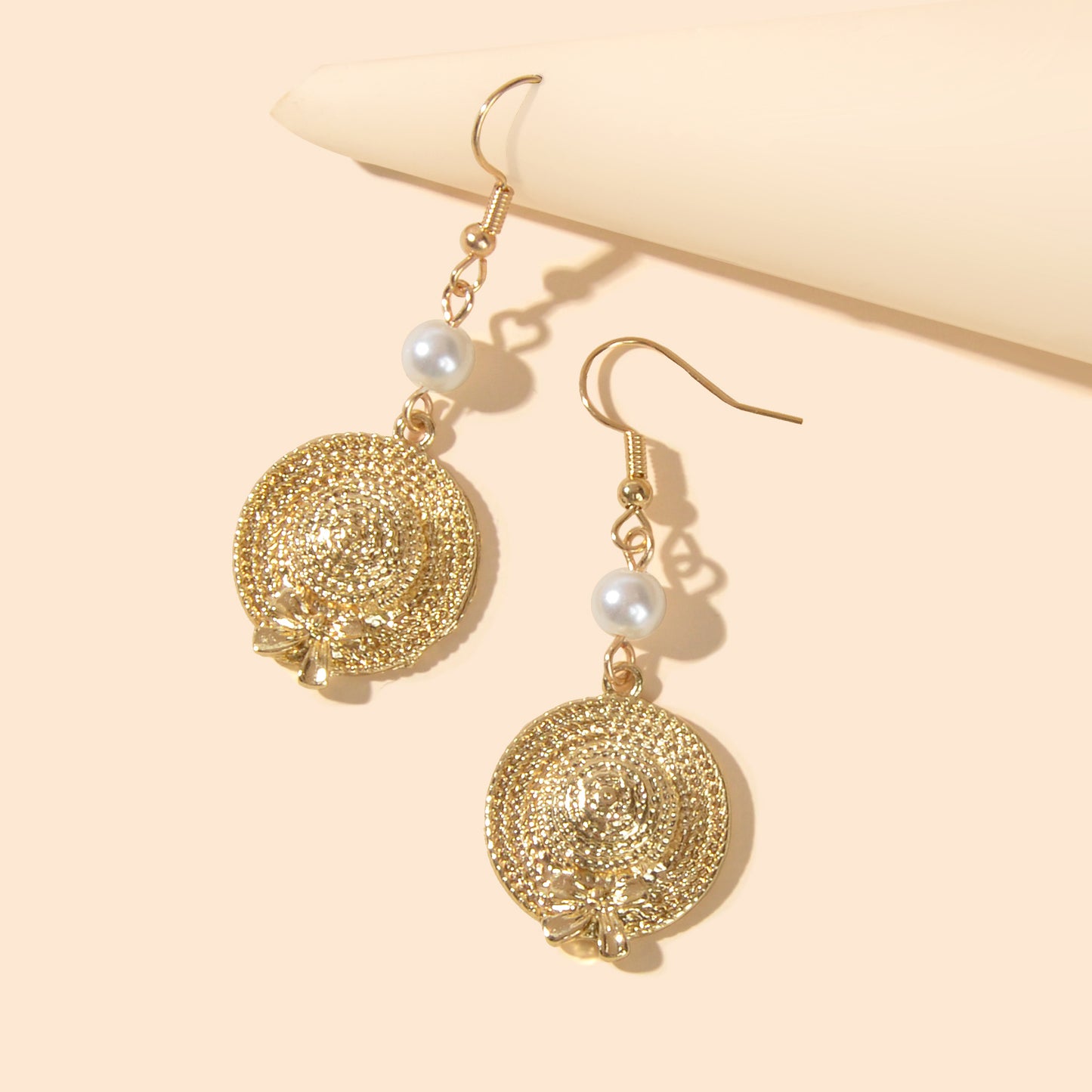 Female Jewellery Pearl Gold Straw Hat Bowknot Dangle Earrings for Party Holiday