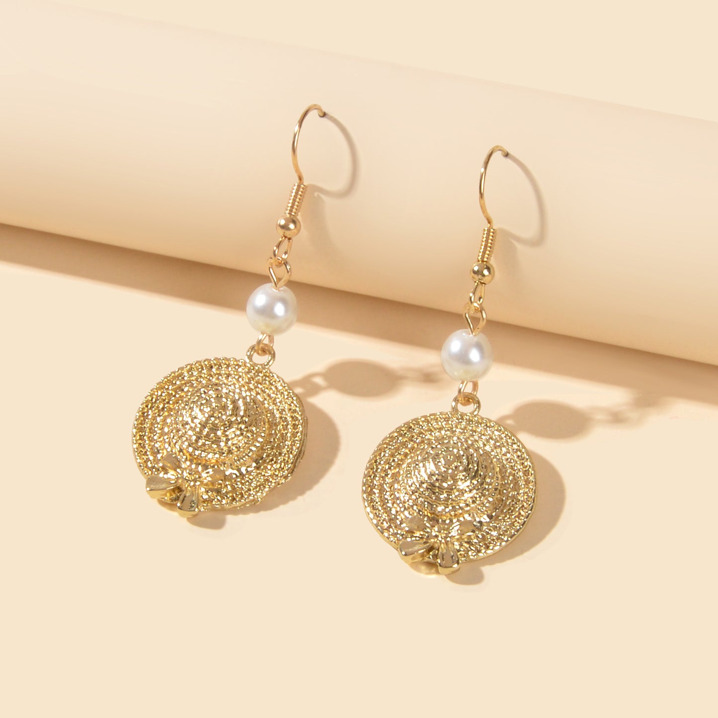 Female Jewellery Pearl Gold Straw Hat Bowknot Dangle Earrings for Party Holiday